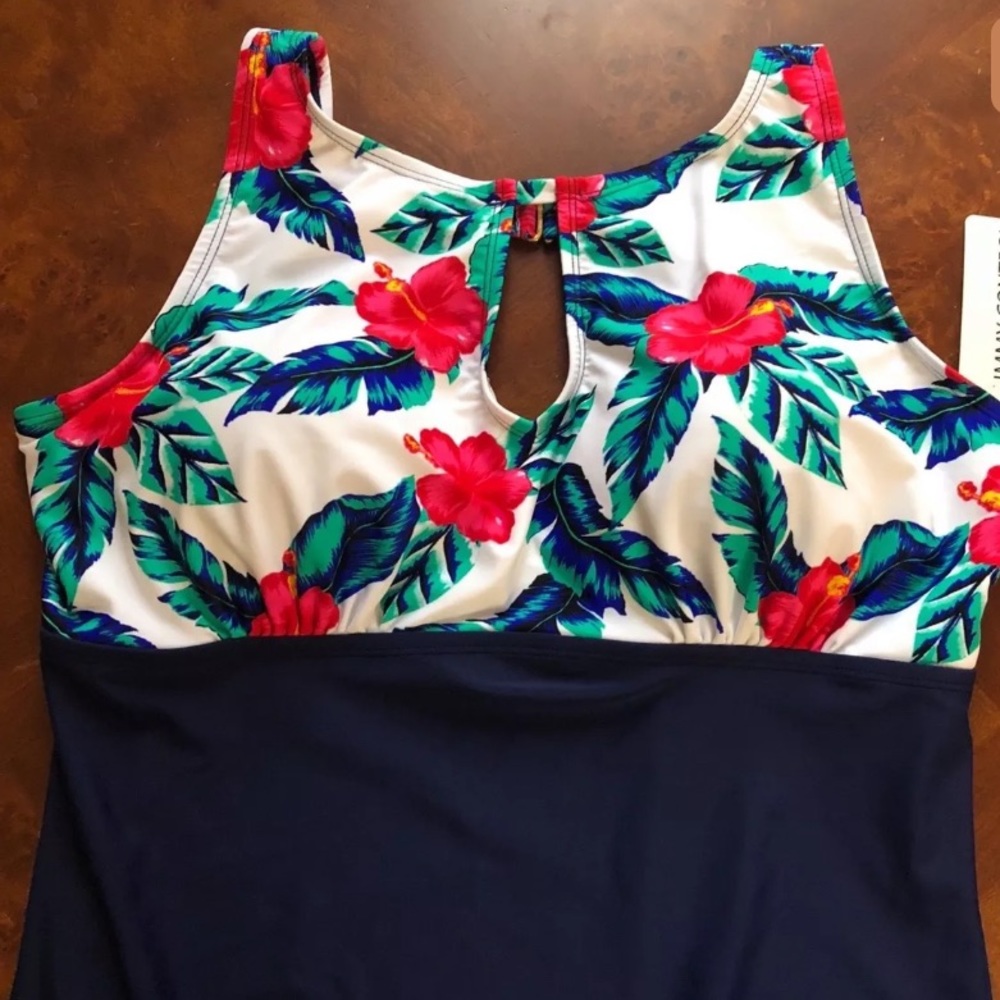 NWT Sea & Sand Beachware Floral One Piece Swimsuit 22W - Picture 4 of 8